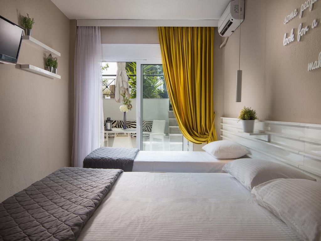 Ferienwohnung Frau Irenes Haus Sarti Exterior foto